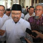 Menteri Sosial Saifullah Yusuf saat memberikan keterangan kepada awak media.//Foto istimewa