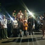 Ketua Paguyuban RW se-Taman Banten Lestari Syafrudin S.Ag. M.Pd saat memberikan sambutan pada kegiatan malam takbiran menyambut Hari Raya Iduladha.*//Foto Gito Waluyo