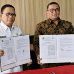 Rektor UNMA, Prof. Dr. Andriansyah, M.Si., dan Wakil Bupati Lebak, Ir. Amir Hamzah, M.Si. foto bersama usai penandatanganan MoU.//Foto istimewa