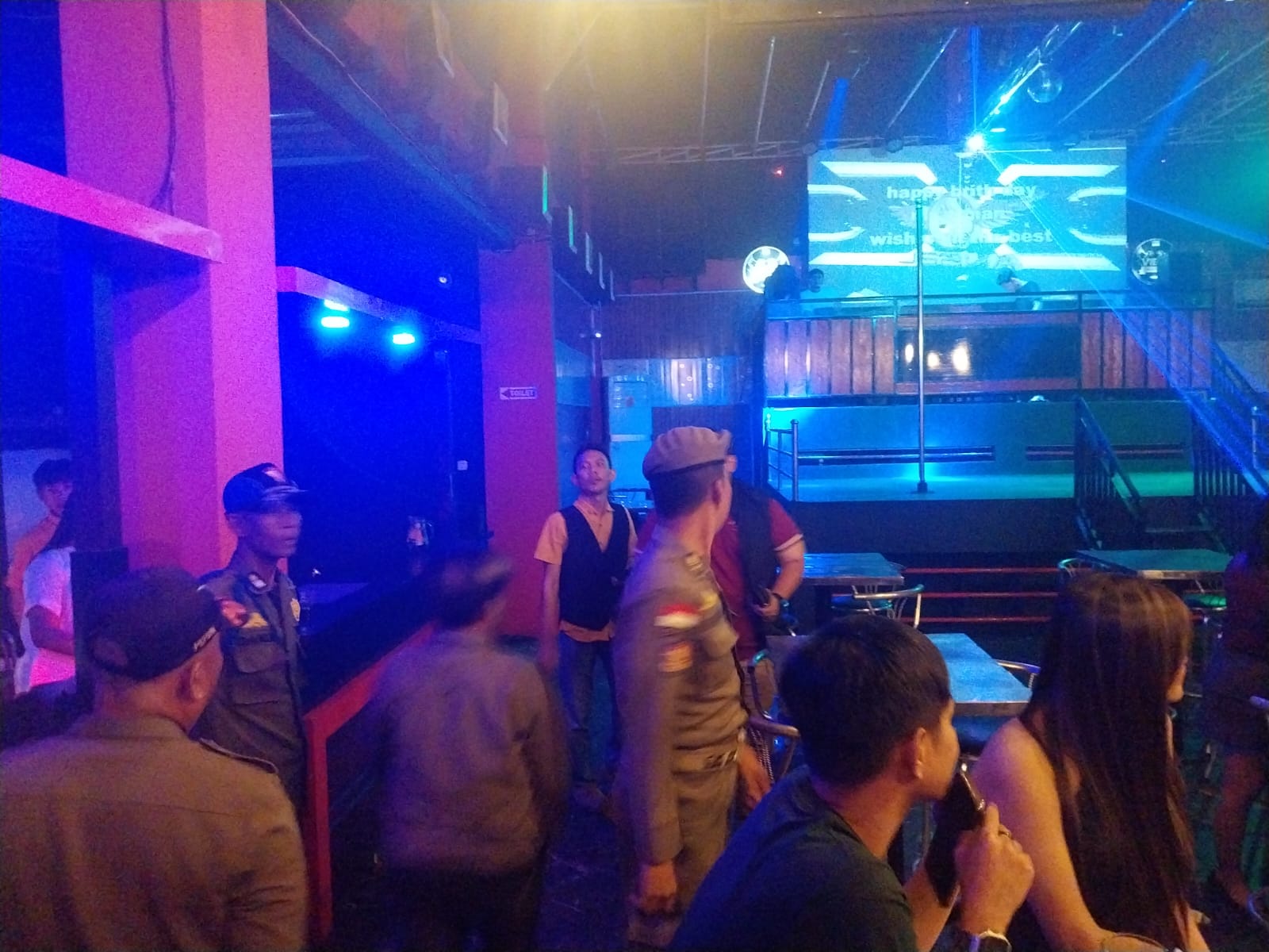 Salah satu kegiatan patroli dan penertiban Tempat Hiburan Malam oleh Satpol PP Kabupaten Serang/Berita dan Foto / Dokumen Satpol PP/B.06