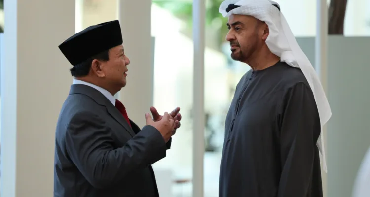 Presiden Prabowo Subianto dalam pertemuan bilateral dengan Presiden Persatuan Emirat Arab, Sheikh Mohammed bin Zayed Al Nahyan (MBZ).*//Foto istimewa