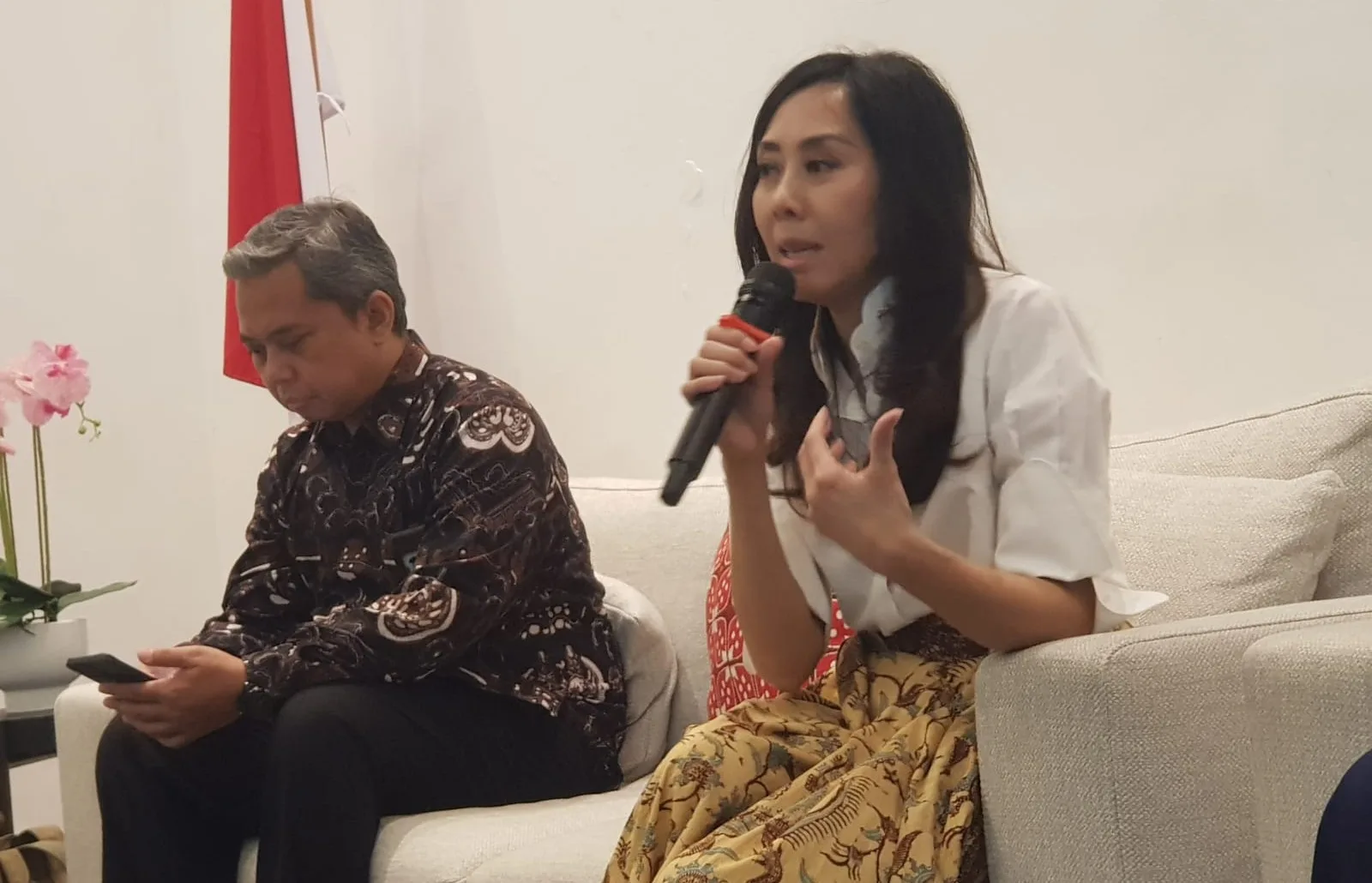 Kepala Museum dan Cagar Budaya, Esti Nurjadin, saat menjelaskan program memperingati Hari Ulang Tahun ke-248 pada 24 April 2026 di Museum Nasional Indonesia Jakarta.//Foto Gito Waluyo