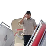 Presiden RI Prabowo Subianto saat akan bertolak ke Filipina menghadiri Konferensi Tingkat Tinggi (KTT) ASEAN ke-48 di Cebu.*//IST