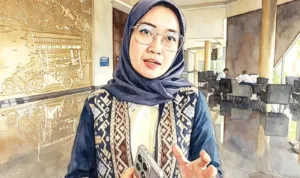 Farida Dewi Maharani Foto olah digital Direktur Ekosistem Media Kementerian Komunikasi dan Digital (Komdigi), Farida Dewi Maharani.
