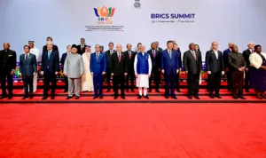 Foto istimewa Presiden RI Prabowo Subianto foto bersama dengan para kepala negara peserta Konferensi Tingkat Tinggi (KTT) BRICS ke-18 di New Delhi, India.
