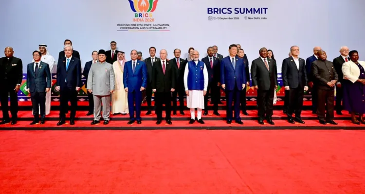 Foto istimewa Presiden RI Prabowo Subianto foto bersama dengan para kepala negara peserta Konferensi Tingkat Tinggi (KTT) BRICS ke-18 di New Delhi, India.