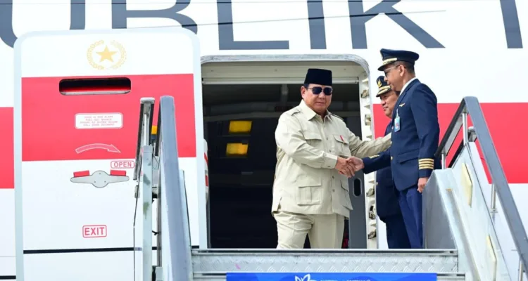 Foto istimewa Presiden Prabowo Subianto tiba di Bandar Udara Internasional Vladivostok, Federasi Rusia, pada Rabu, 2 September 2026, pukul 10.45 waktu setempat (WS).